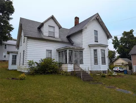 617 Baldwin St, Meadville, PA 16335