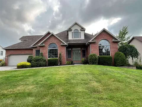 4084 Magnolia Blossom Dr, Erie, PA 16510
