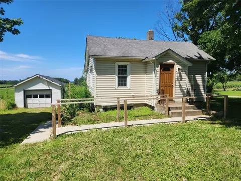 8636 Belle Rd, Harborcreek, PA 16421