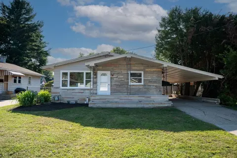 316 Putnam Dr, Erie, PA 16511