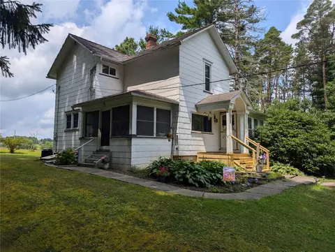 948 Rockland Nickleville Rd, Emlenton, PA 16373