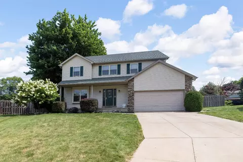 2321 Hunters Ridge Dr, Erie, PA 16510