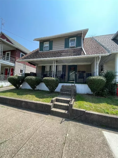 915 E 22 St, Erie, PA 16503