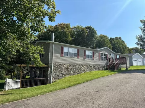 19140 86 Hwy, Saegertown, PA 16433
