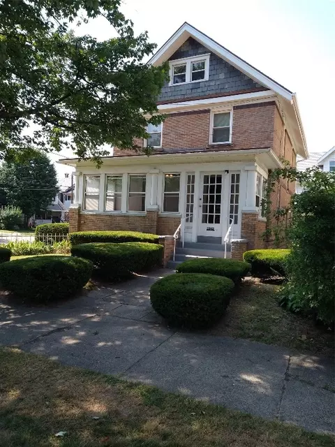 1362 W 9th St, Erie, PA 16502