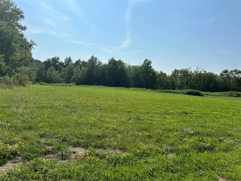 Lancaster Road, Millcreek, PA 16506