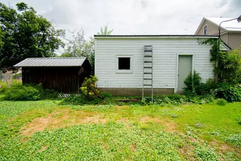 207 E Smith St, Corry, PA 16407 photo 5