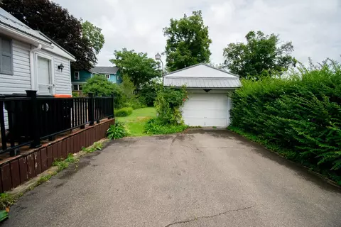 207 E Smith St, Corry, PA 16407 photo 7