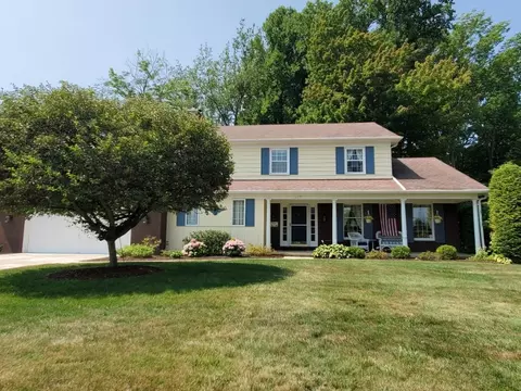 1270 Mulberry Ln, Fairview, PA 16415