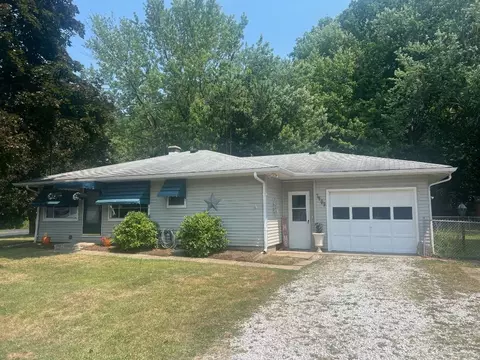 3409 Michael Dr, Fairview, PA 16415