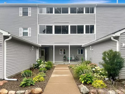 3300 Baer Beach Rd #A-15, Erie, PA 16505