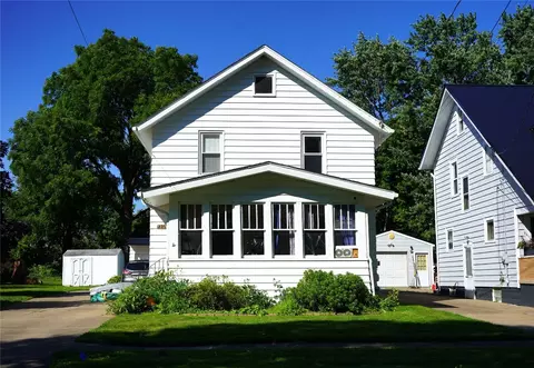 226 Chautauqua Blvd, Erie, PA 16510