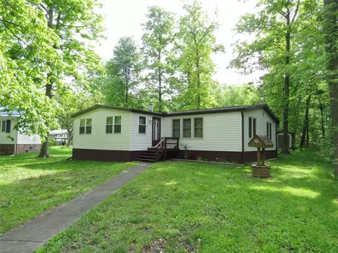 12414 Ash Dr, Linesville, PA 16424
