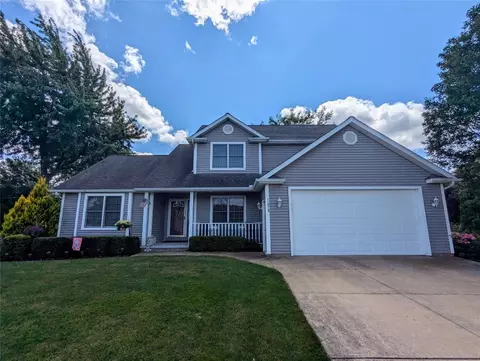 11013 Vineyard Dr, North East, PA 16428