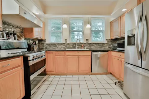 35 E Smith St, Corry, PA 16407 photo 11