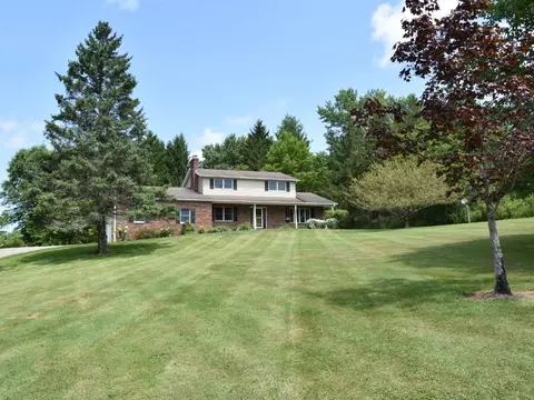 3700 Kinter Hill Rd, Edinboro, PA 16412