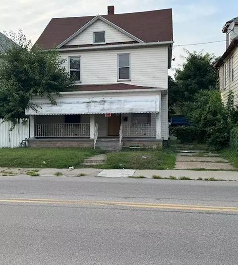 1504 Buffalo Rd, Erie, PA 16510