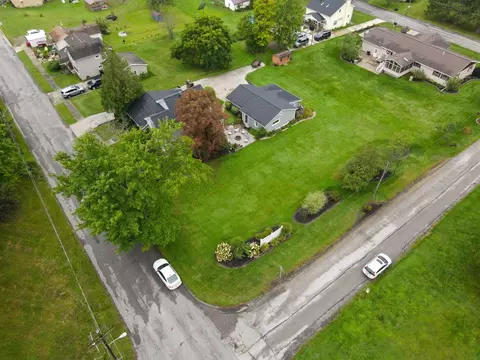 141 Worth St, Corry, PA 16407 photo 8