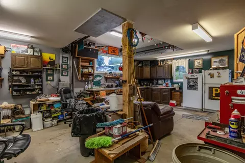 141 Worth St, Corry, PA 16407 photo 40