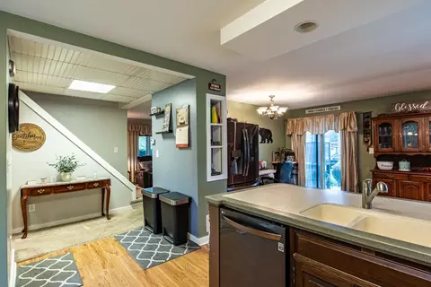 141 Worth St, Corry, PA 16407 photo 17