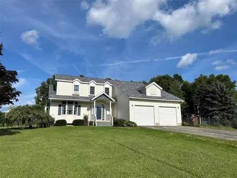 21860 Hilltop Rd, Conneautville, PA 16406