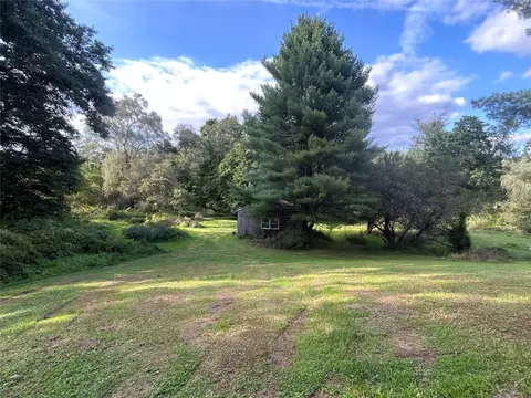 27030 Deckards Rd, Cochranton, PA 16413