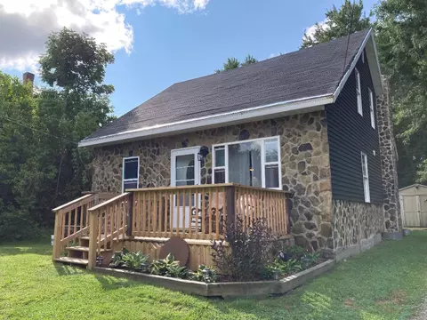 58 Parade St, Union City, PA 16438