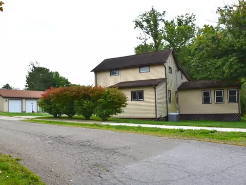 130 W School Dr, Linesville, PA 16424
