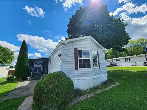 11682 N Rt 97 # 135, Waterford, PA 16441