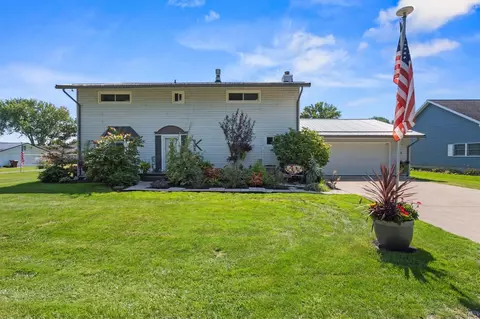 10847 Sargent St, Conneaut Lake, PA 16316