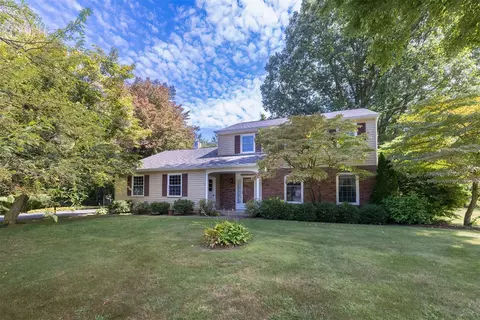 1655 Pinewood Dr, Fairview, PA 16415