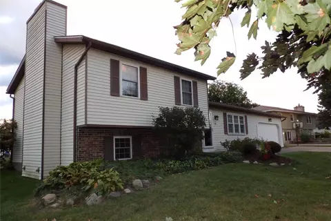 46 Crestwood Ln, North East, PA 16428