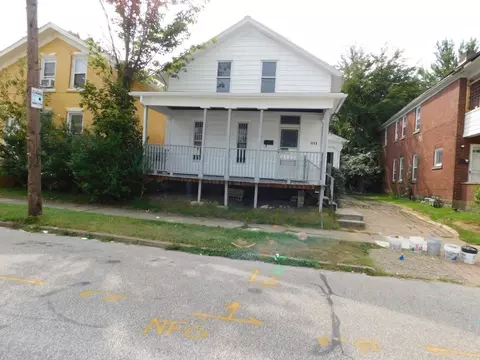 611 E 8th St, Erie, PA 16503