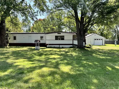 1603 Westford Rd, Jamestown, PA 16134
