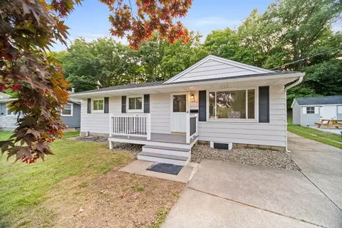 128 Halley St, Erie, PA 16511
