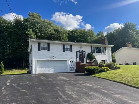 3425 W 42nd St, Erie, PA 16506