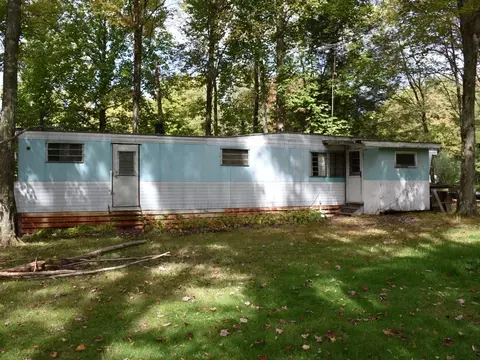 14975 Gilliland Rd, Linesville, PA 16424