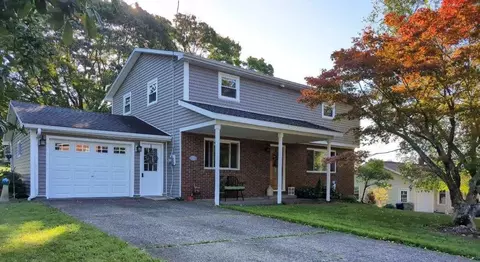 557 Gilmore St, Meadville, PA 16335