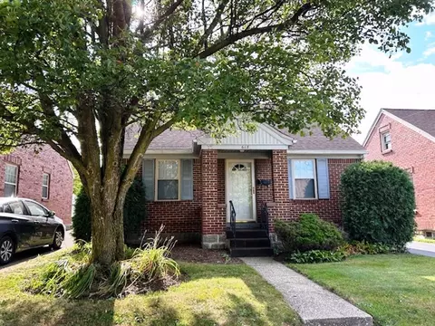618 Japan St, Erie, PA 16502