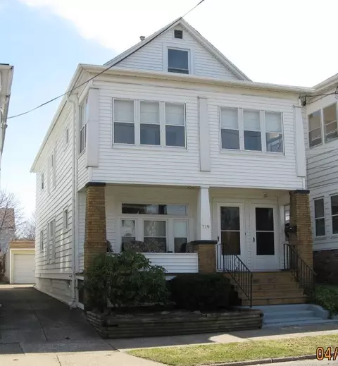 719 W 21st St, Erie, PA 16502
