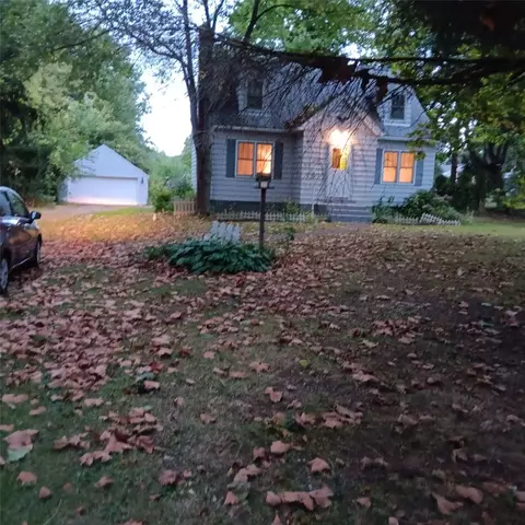 2909 Asbury Rd, Erie, PA 16506