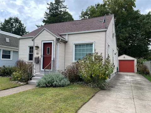 1830 W 11th St, Erie, PA 16505