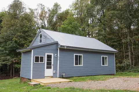 172 Ohio St, Corry, PA 16407