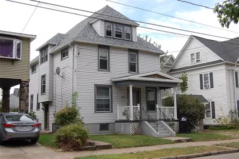 810 Plum St, Erie, PA 16502