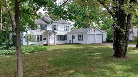 135 N Church St, Linesville, PA 16424