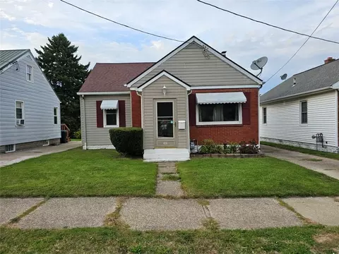 362 E 38 St, Erie, PA 16504