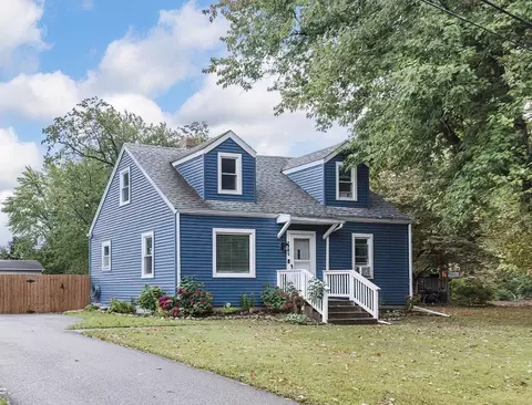 2785 Hillcrest Dr, North East, PA 16428