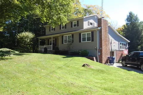 4463 Steger Rd, Erie, PA 16510