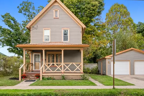 208 Mcclellan St, Cambridge Springs, PA 16403