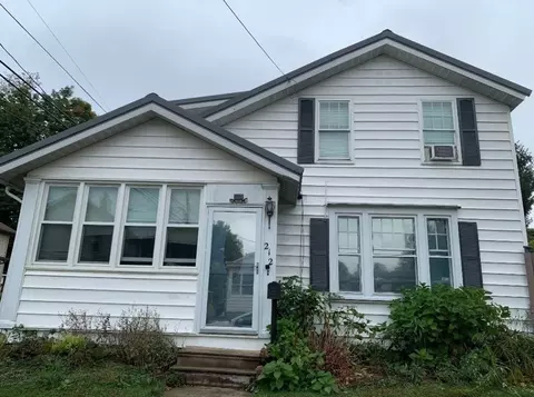 212 N Monroe St, Titusville, PA 16354